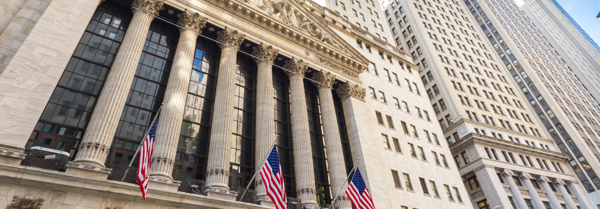 הדולר נחלש, מחירי הטיסות צונחים